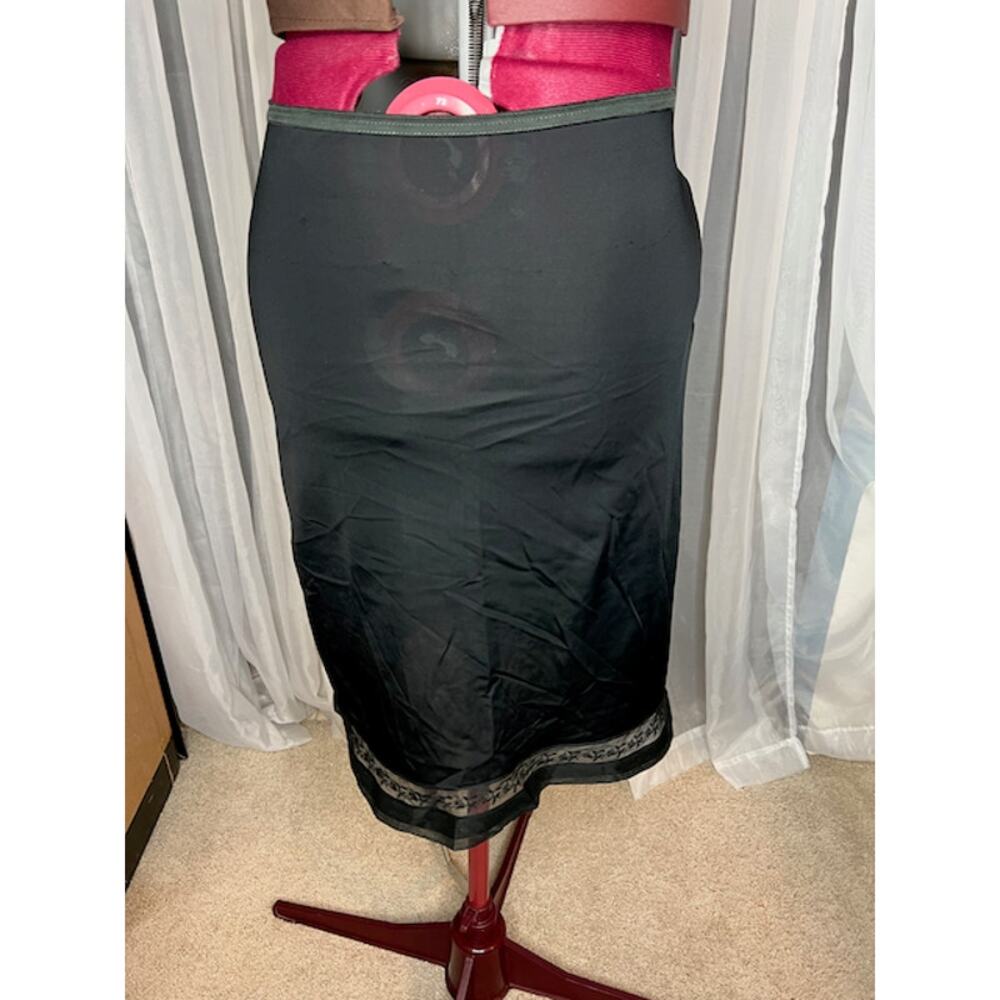 half slip skirt black slip floral lace size medium